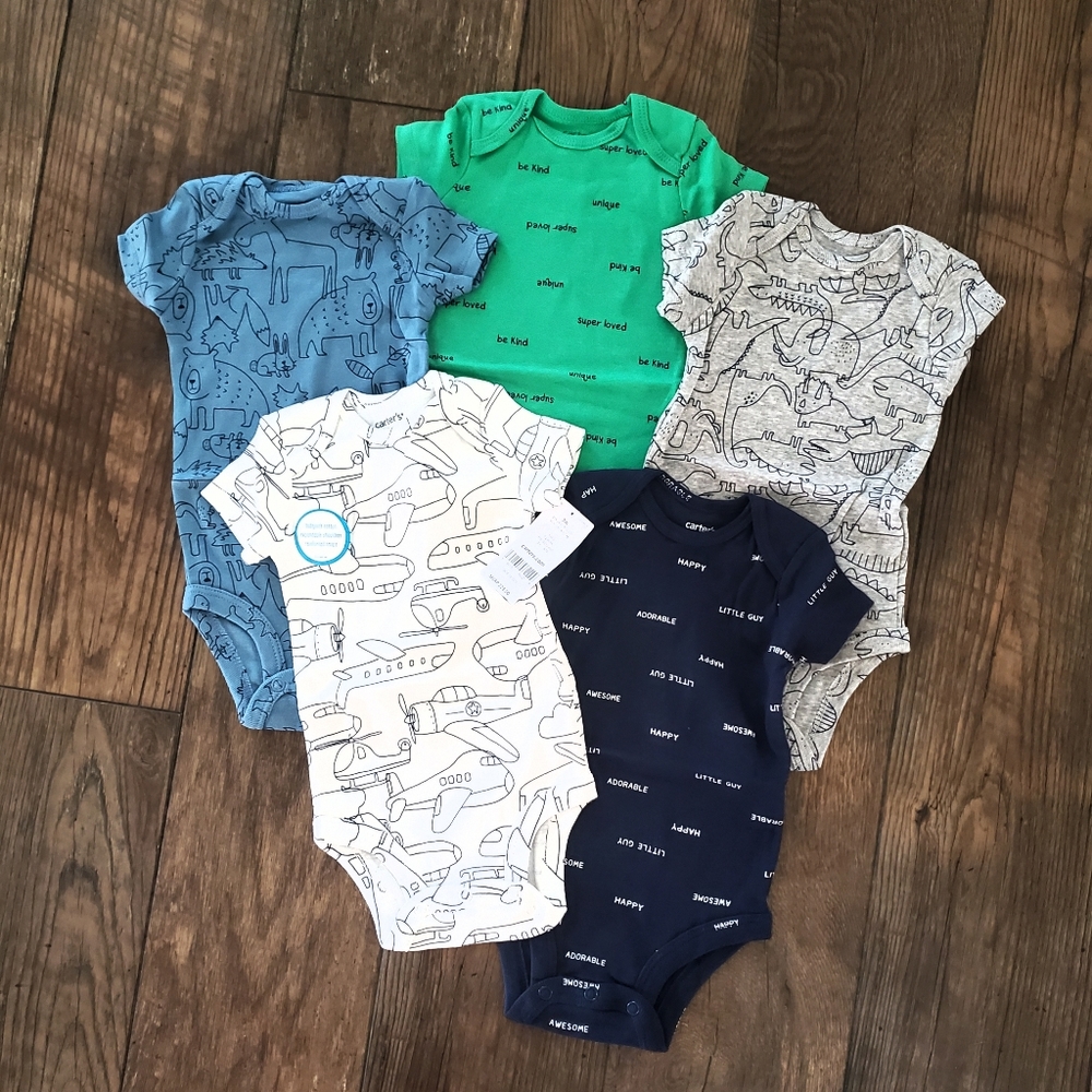 NWT 5 Pack Carter's Onesies 3 month